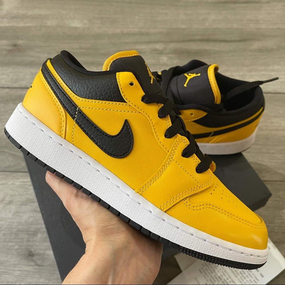 🚕Air Jordan 1 Low University Gold “yellow cab”